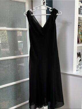 Elegant Black V-Neck Midi Dress with Sheer Overlay